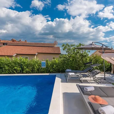 Βίλα Delijamo Πόρετς