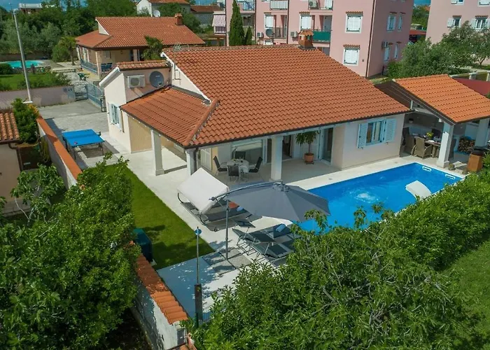 Delijamo Villa *