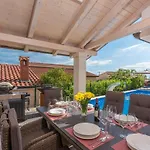 Delijamo Villa