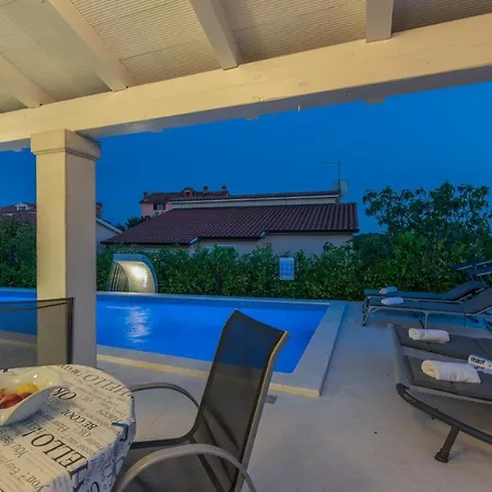 Villa Delijamo *